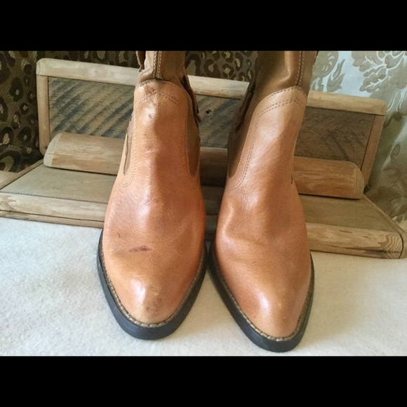 New Gorgeous Gold Brown Leather Flower Cowboy Boot - Picture 6 of 8